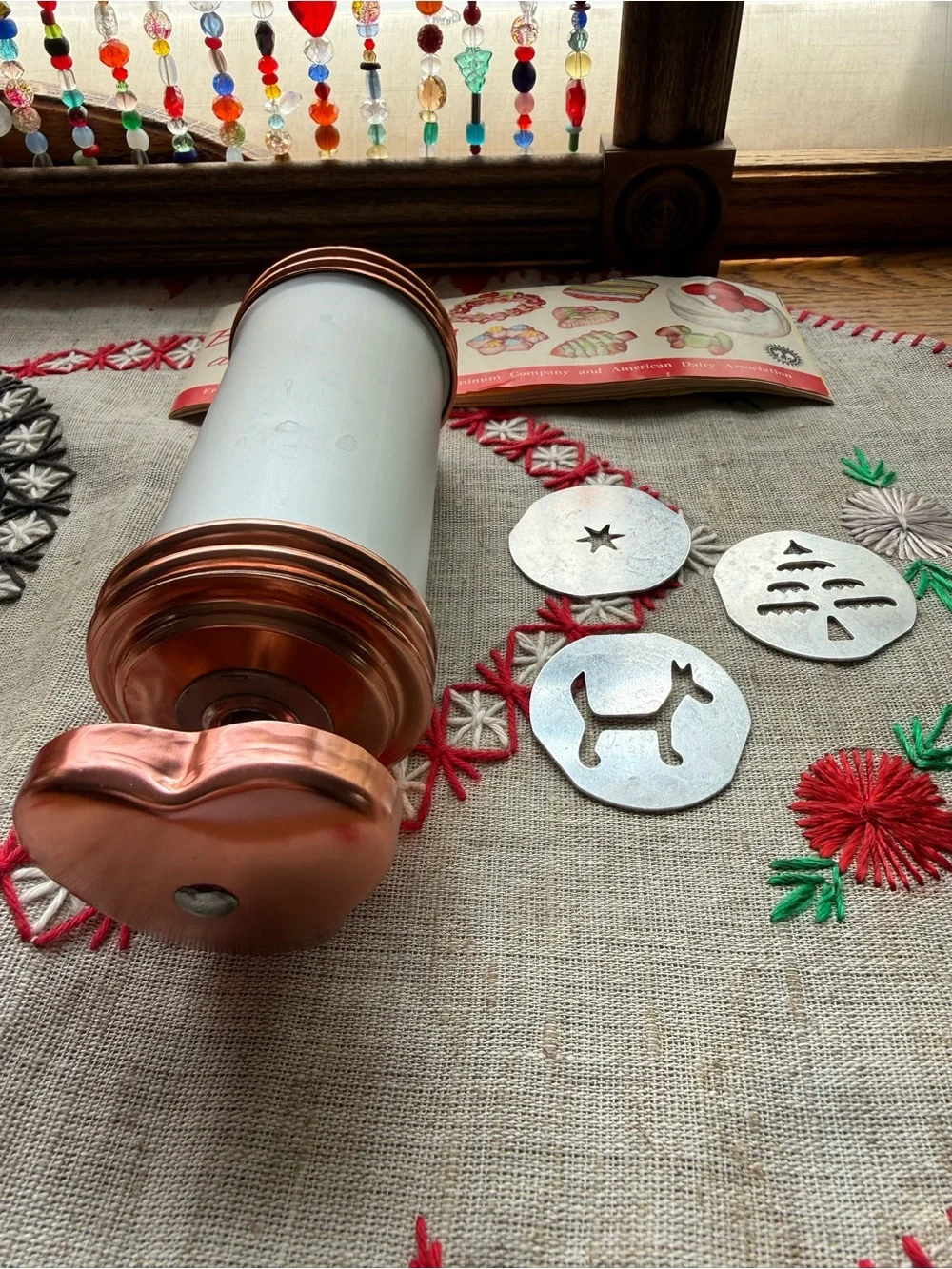 New Vintage Mirro Cookie Press